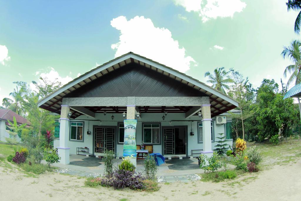 Twin Castle Homestay Kuala Pilah Exteriör bild